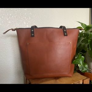 Portland Leather Goods Medium Zipper Tote